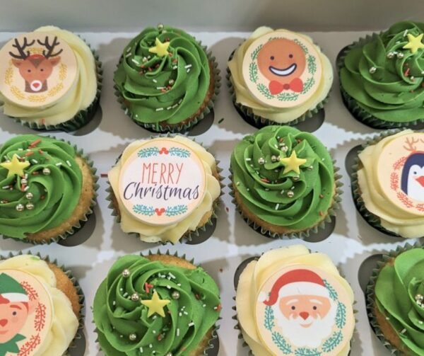 Christmas Cupcakes - Image 4