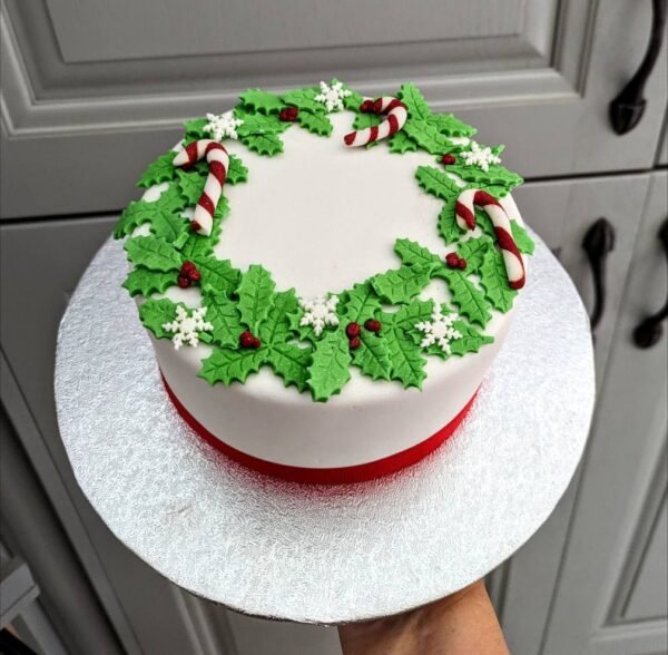 Traditional Christmas Cake - Image 3